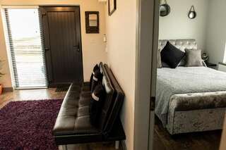 Гостевой дом Twin Peaks B&B Дулин Апартаменты - 1-й этаж-5