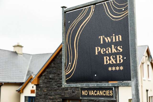Гостевой дом Twin Peaks B&B Дулин-4