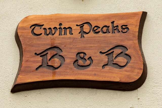 Гостевой дом Twin Peaks B&B Дулин-5